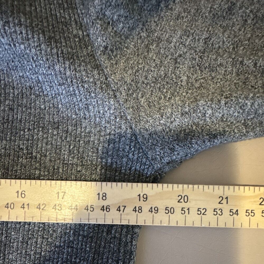 Teddi Men’s Pullover Sweater Size S Gray Acrylic Knit Long Sleeve - Picture 4 of 6